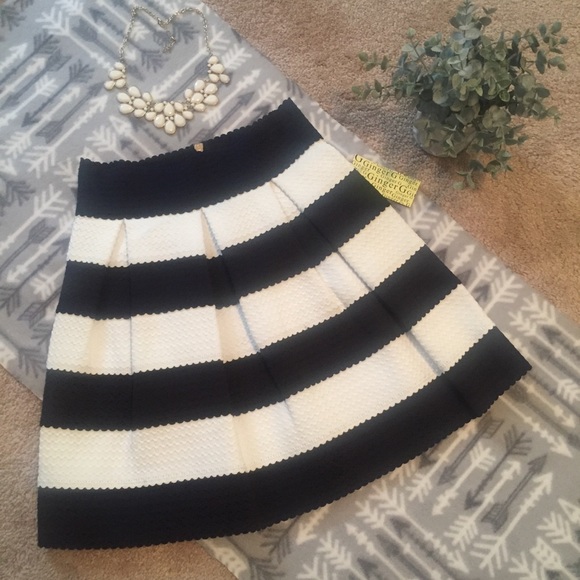 Ginger G Dresses & Skirts - White & Navy Striped Structured Bubble Skirt